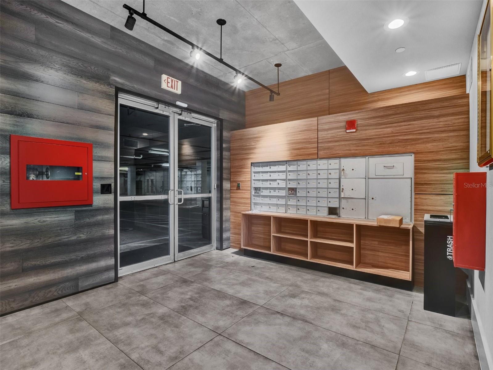 Image 50 of 52 For 525 Jackson St Street 405