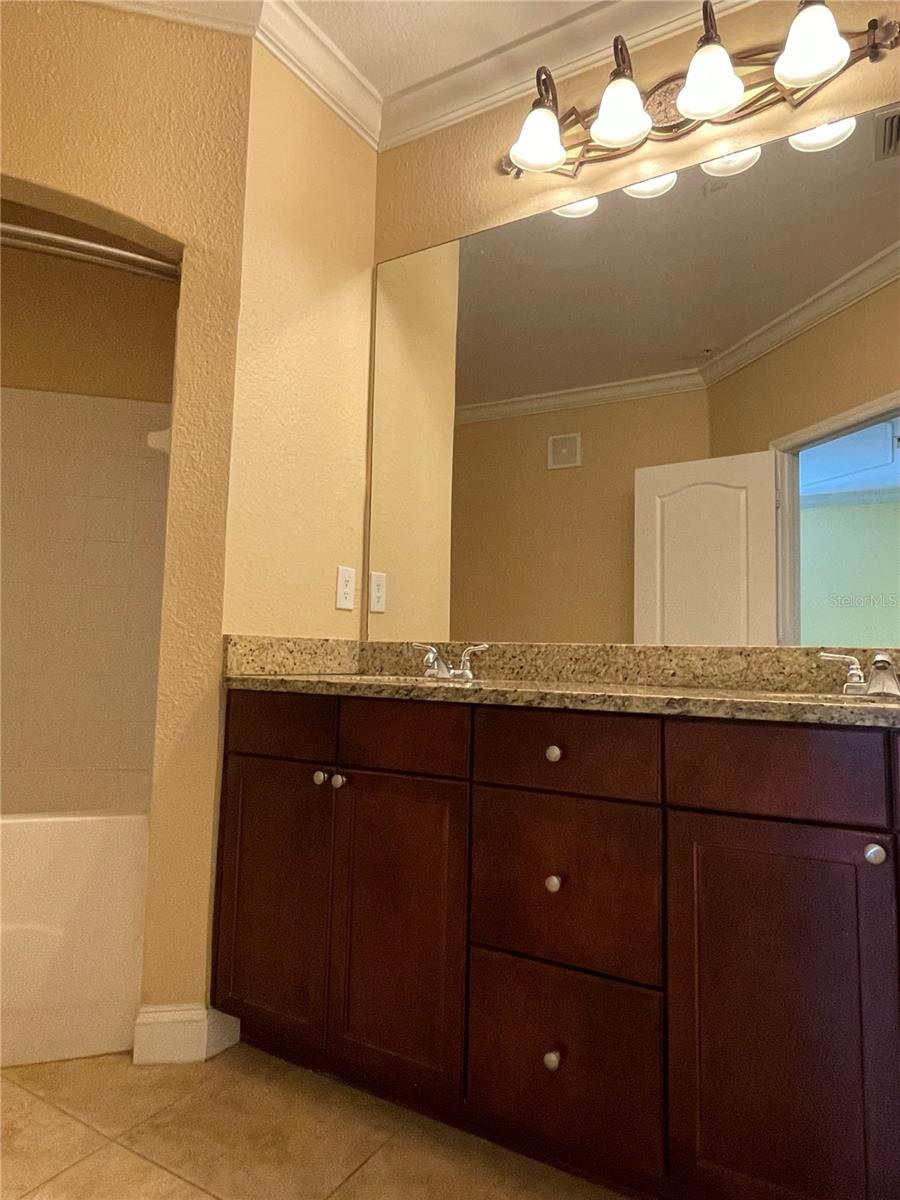 Image 15 of 23 For 114 Vista Verdi Circle 232