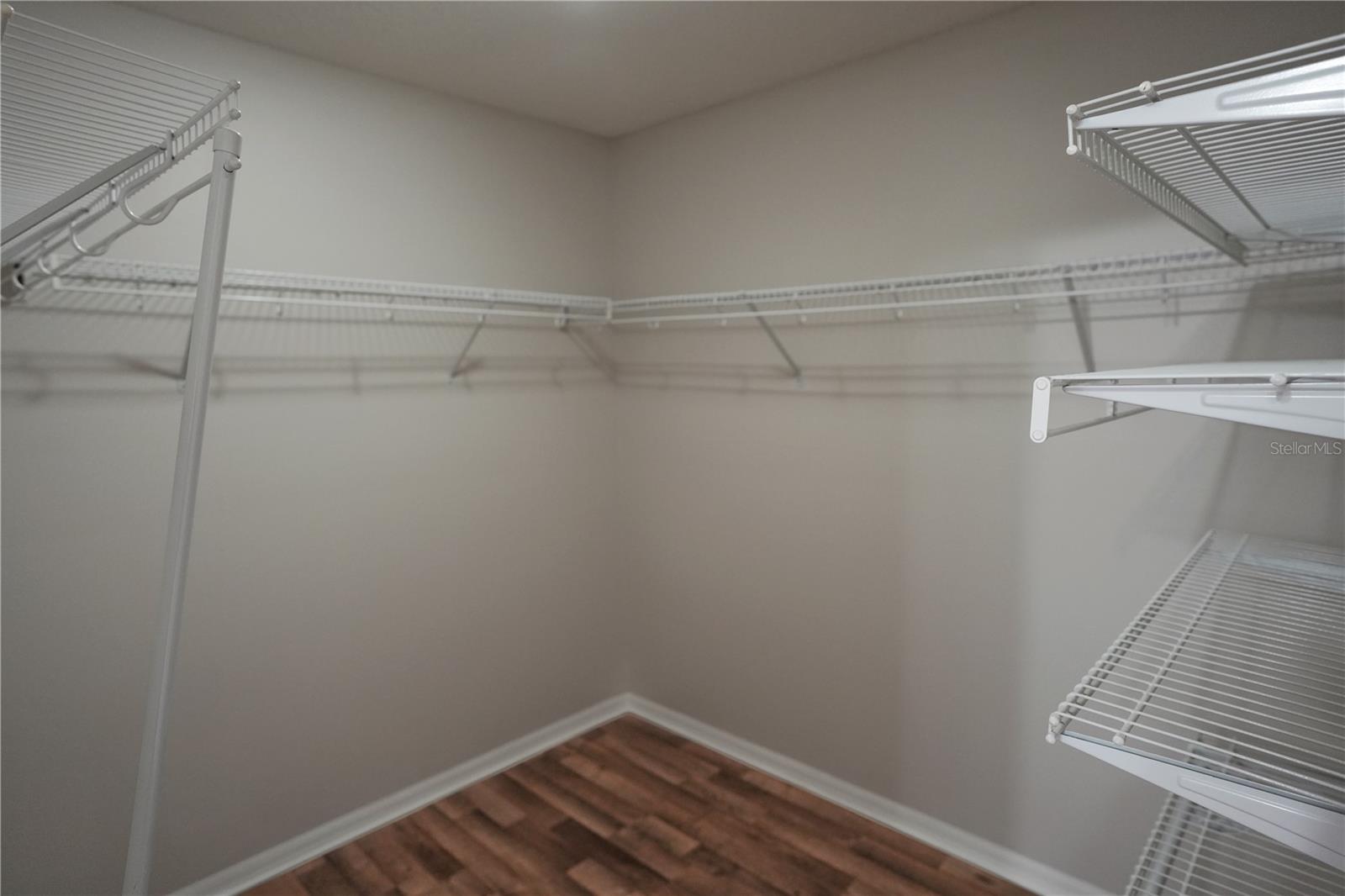 Image 13 of 16 For 832 Magnolia Creek Circle