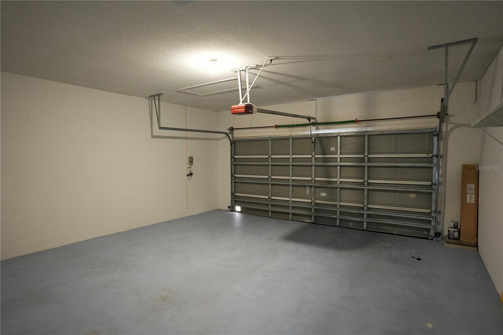 Image 14 of 16 For 832 Magnolia Creek Circle