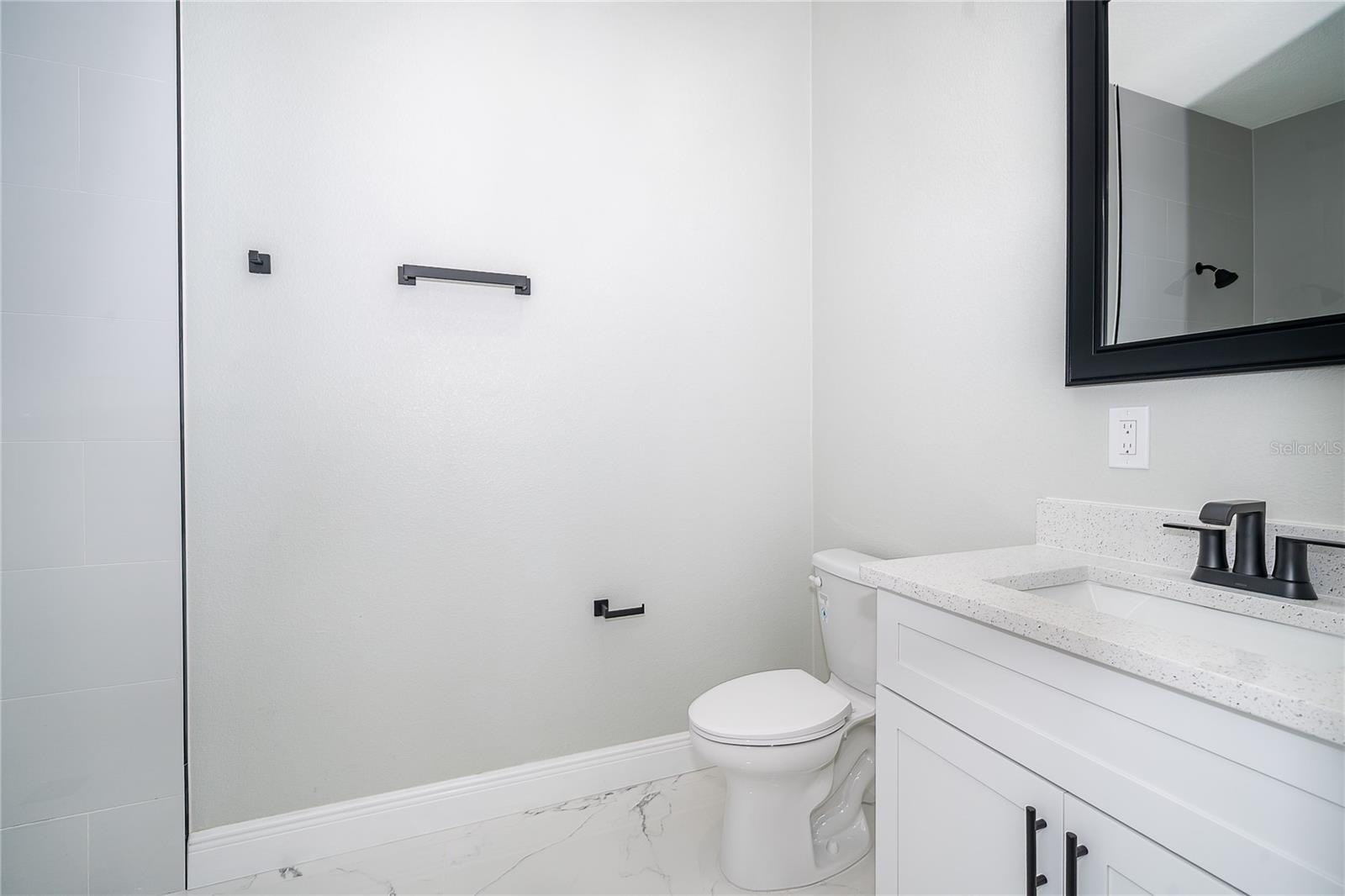 Image 13 of 24 For 10041 Nona Street