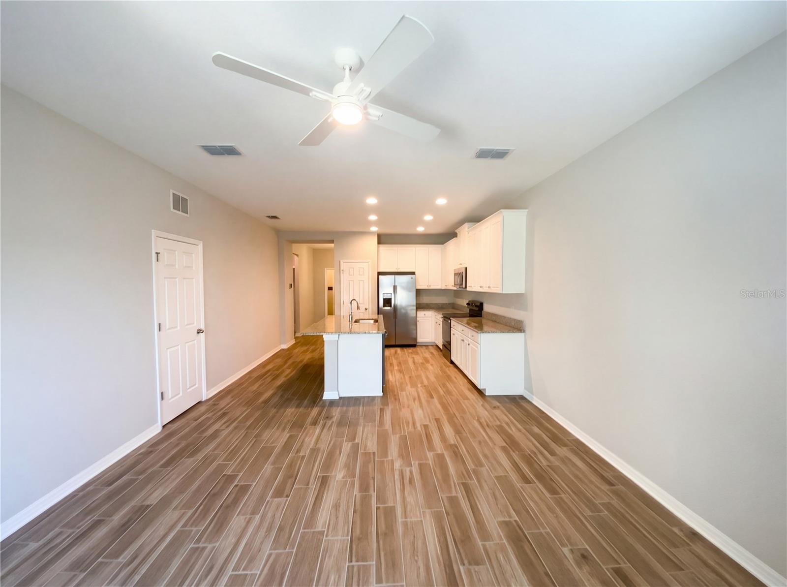 Image 11 of 26 For 7423 Pool Compass Loop