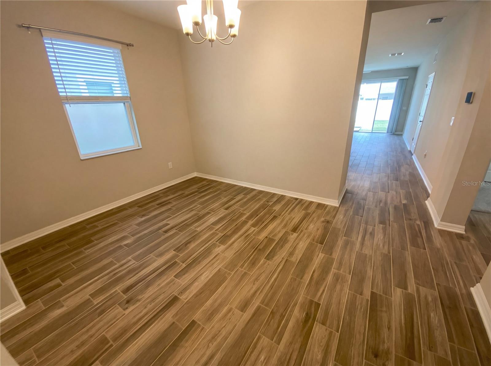 Image 14 of 26 For 7423 Pool Compass Loop