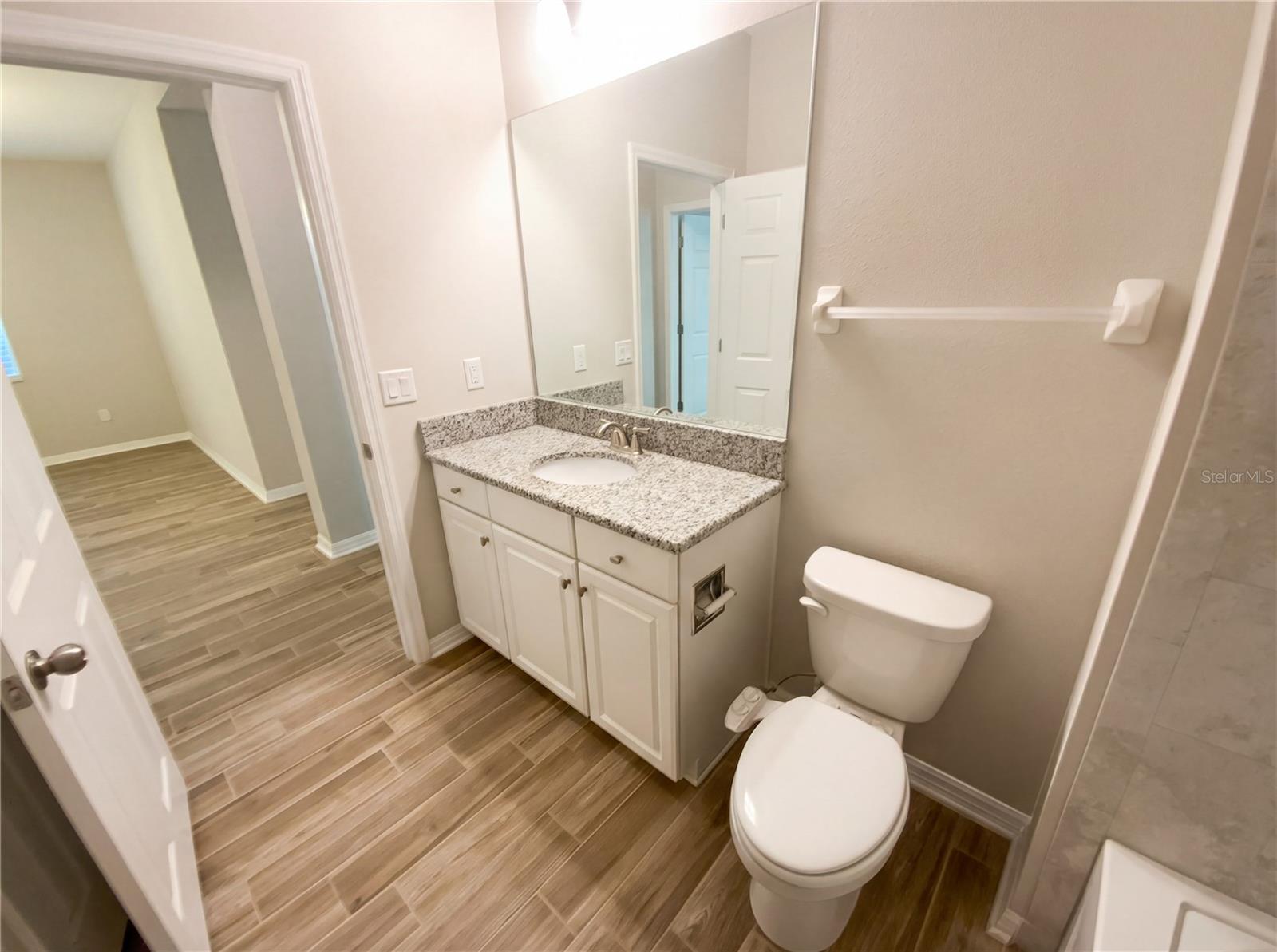 Image 24 of 26 For 7423 Pool Compass Loop