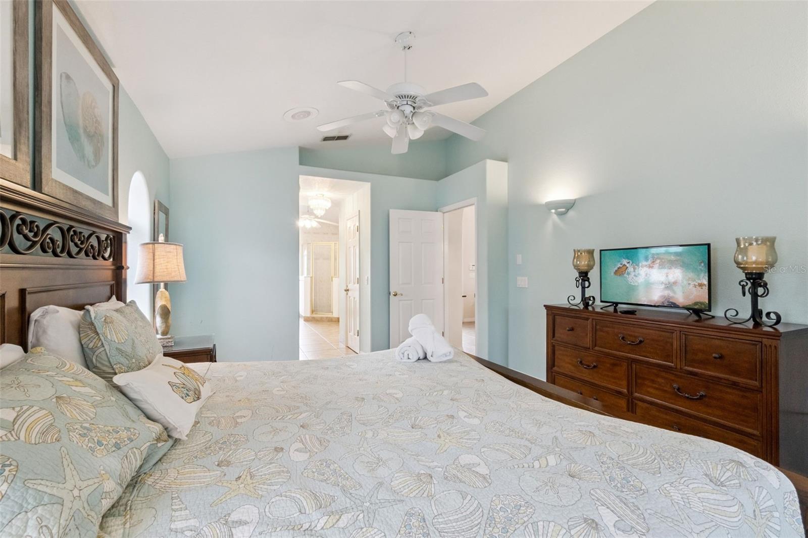 Image 10 of 30 For 7978 Magnolia Bend Court