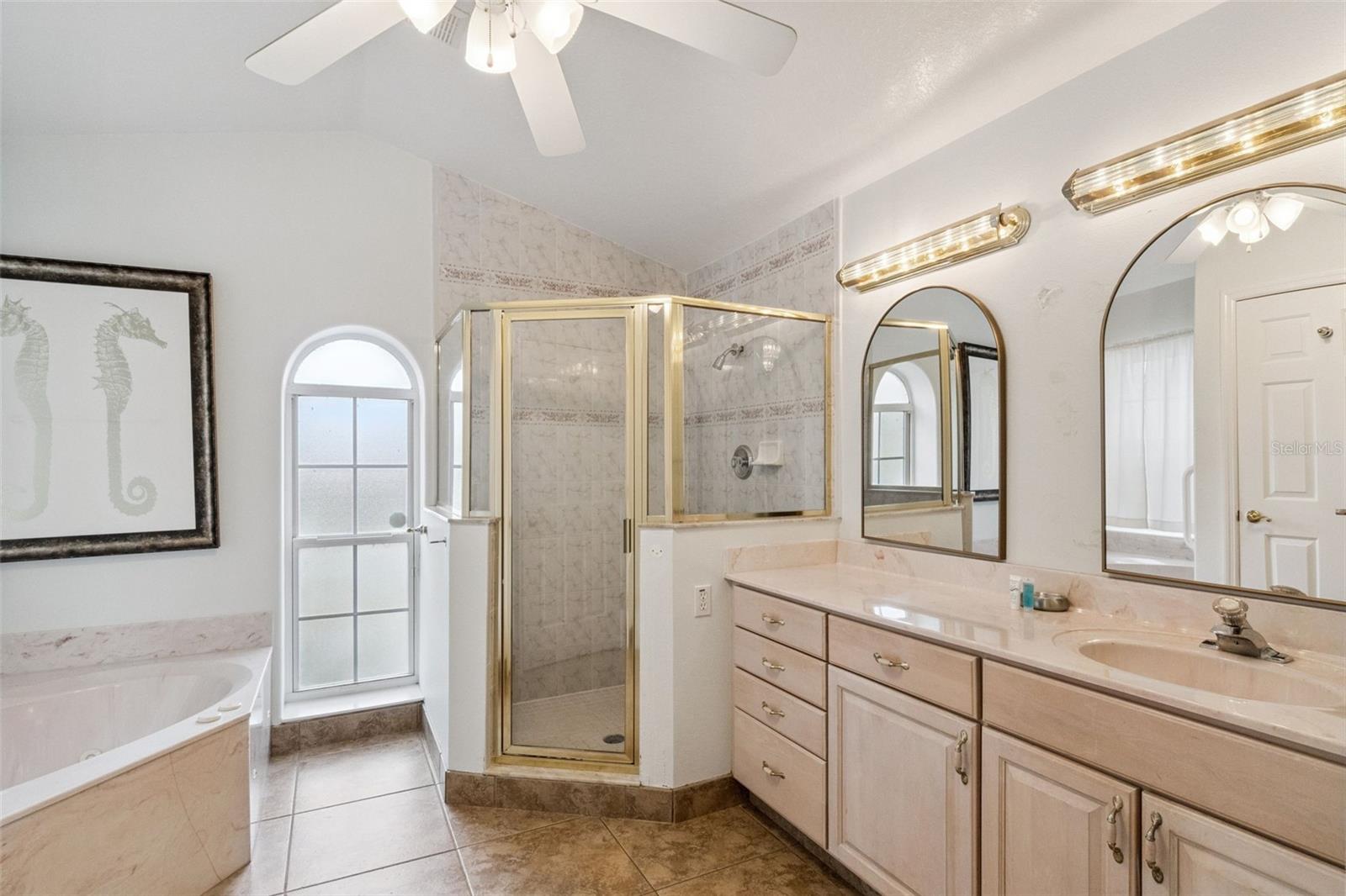 Image 11 of 30 For 7978 Magnolia Bend Court