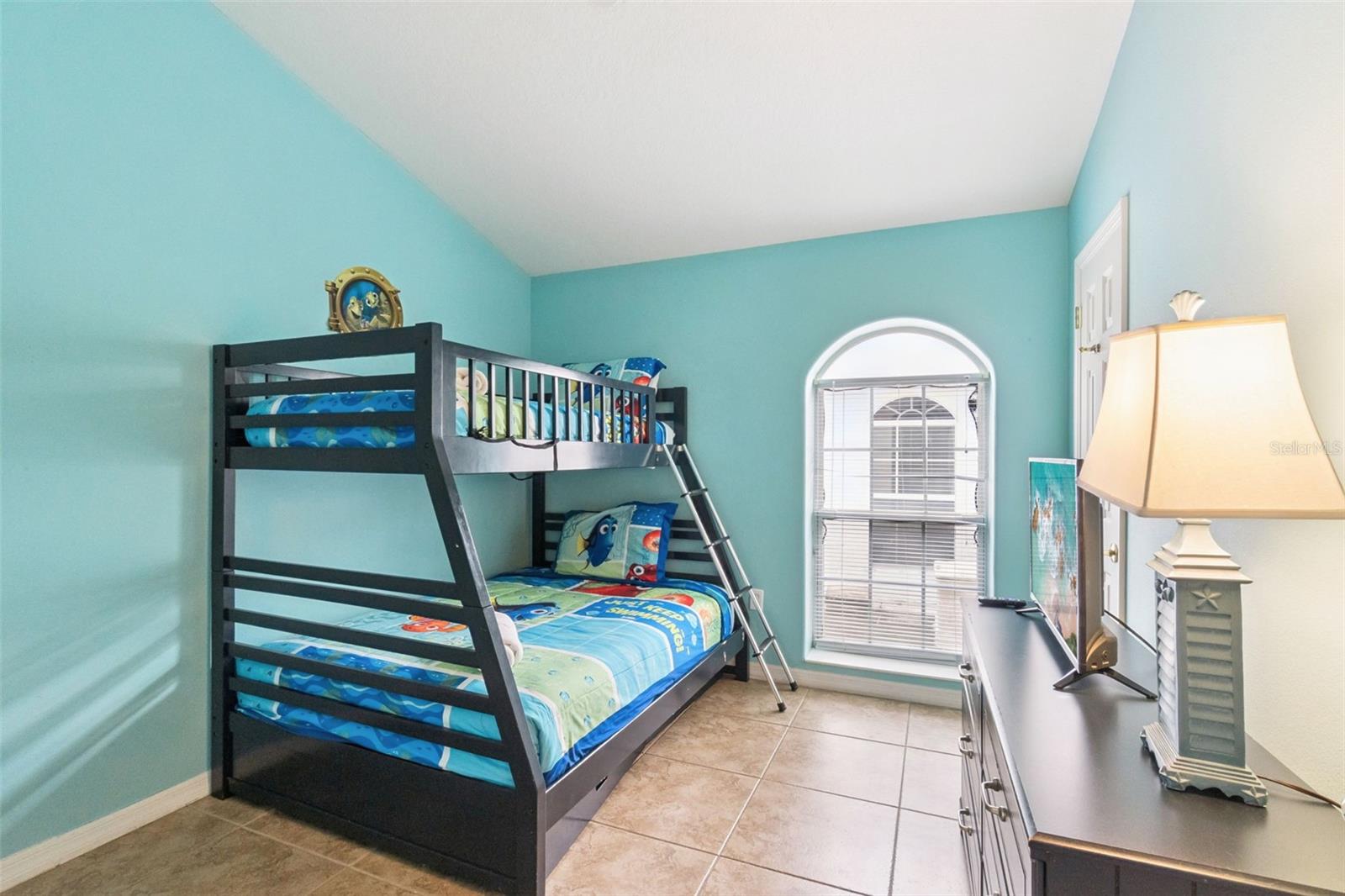 Image 17 of 30 For 7978 Magnolia Bend Court