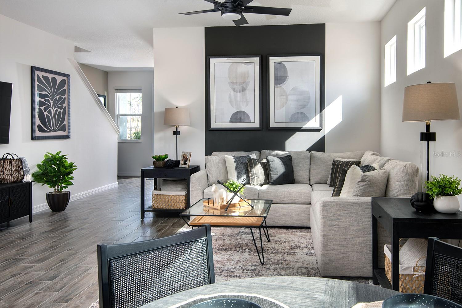 Image 6 of 6 For 1500 Silver Lining Way