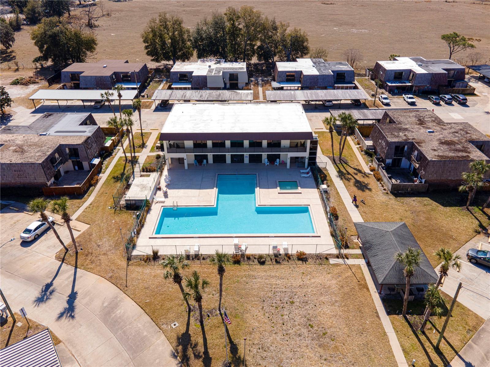 Image 34 of 40 For 1041 Willow Drive