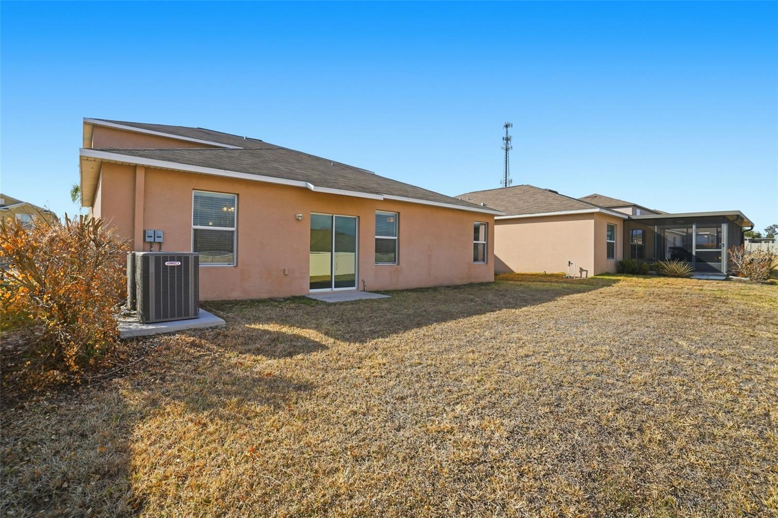 Image 32 of 37 For 214 English Heritage Place