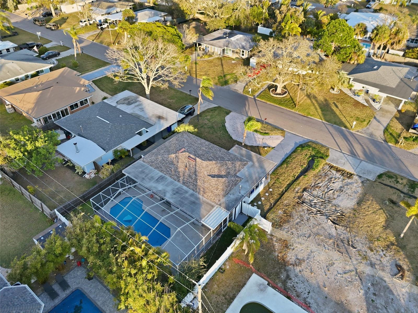 Image 3 of 43 For 2470 Del Rio Way