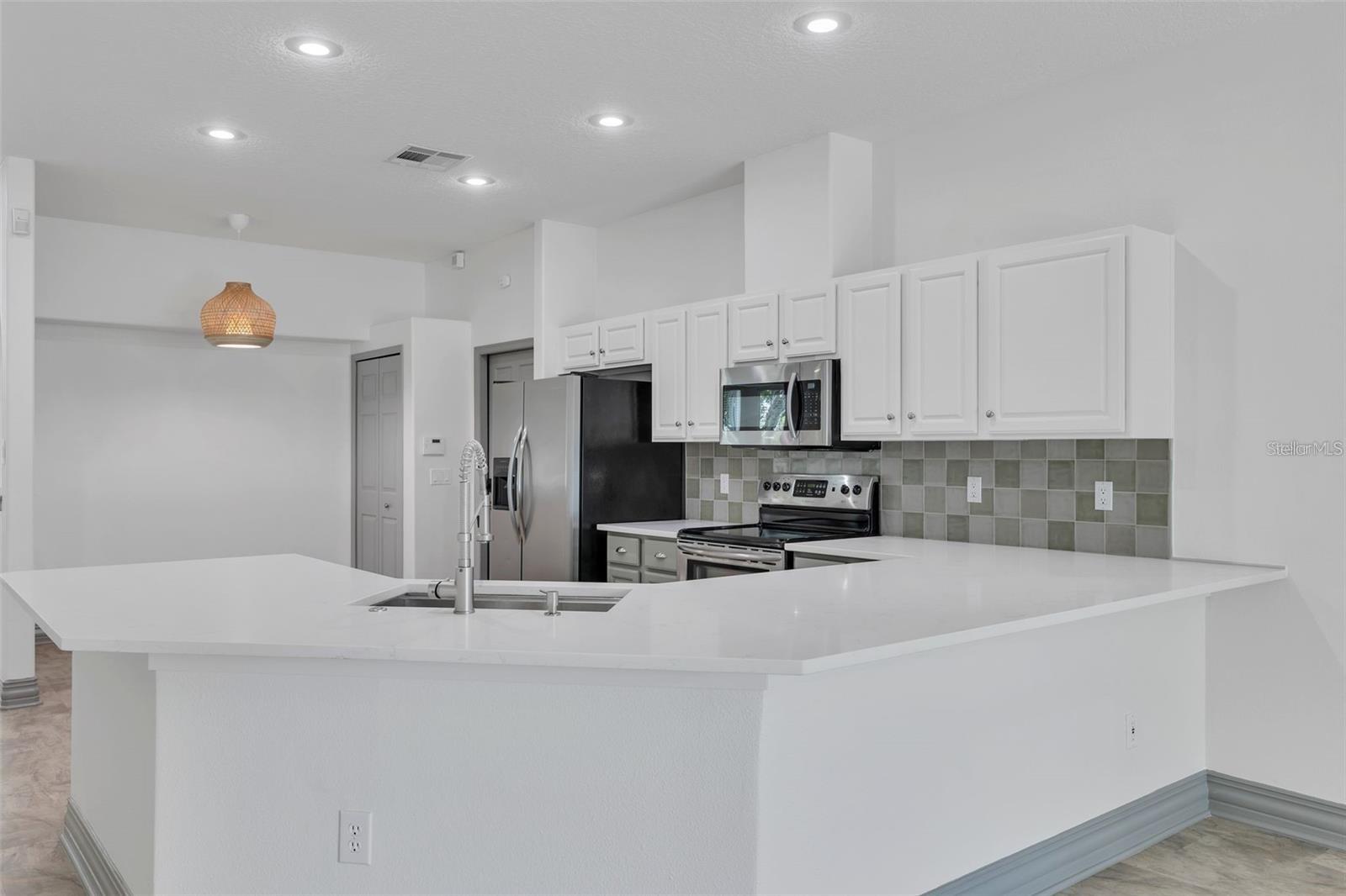 Image 6 of 21 For 2701 Frigate Drive