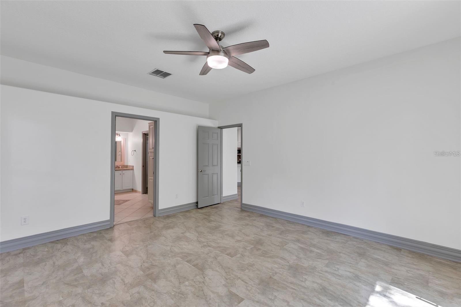 Image 9 of 21 For 2701 Frigate Drive