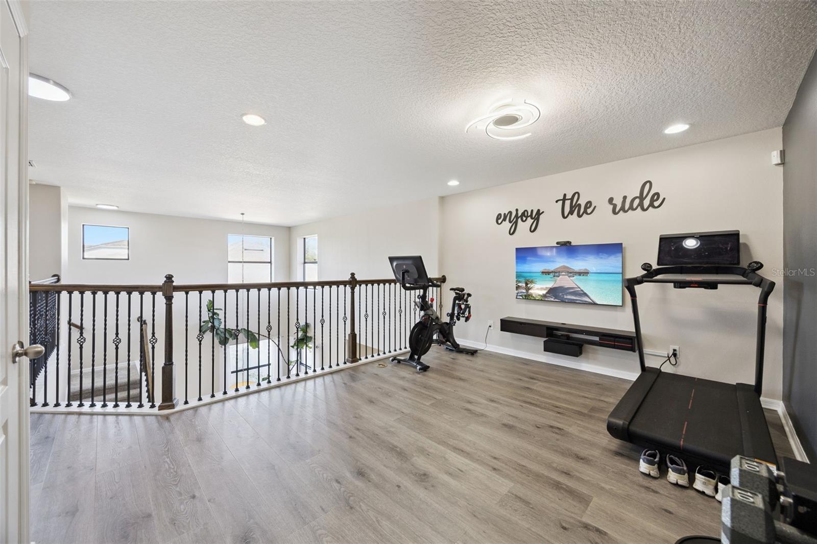 Image 14 of 35 For 1501 Prairie Oaks Drive