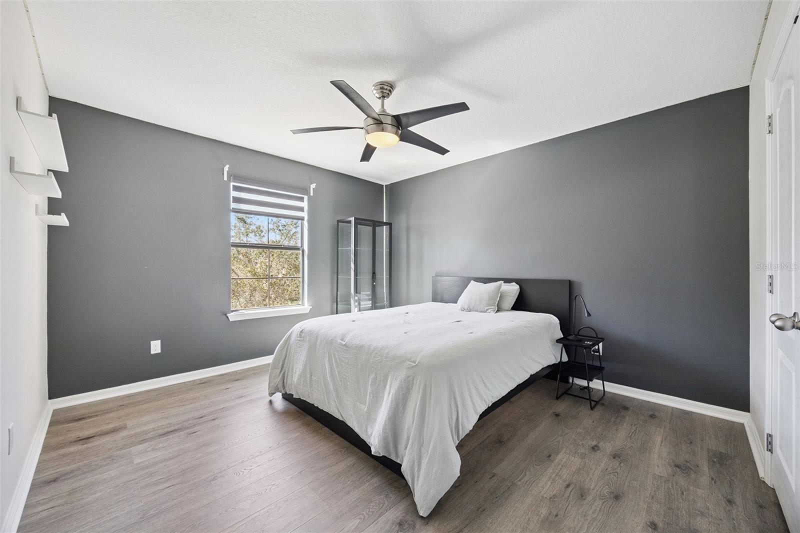 Image 17 of 35 For 1501 Prairie Oaks Drive