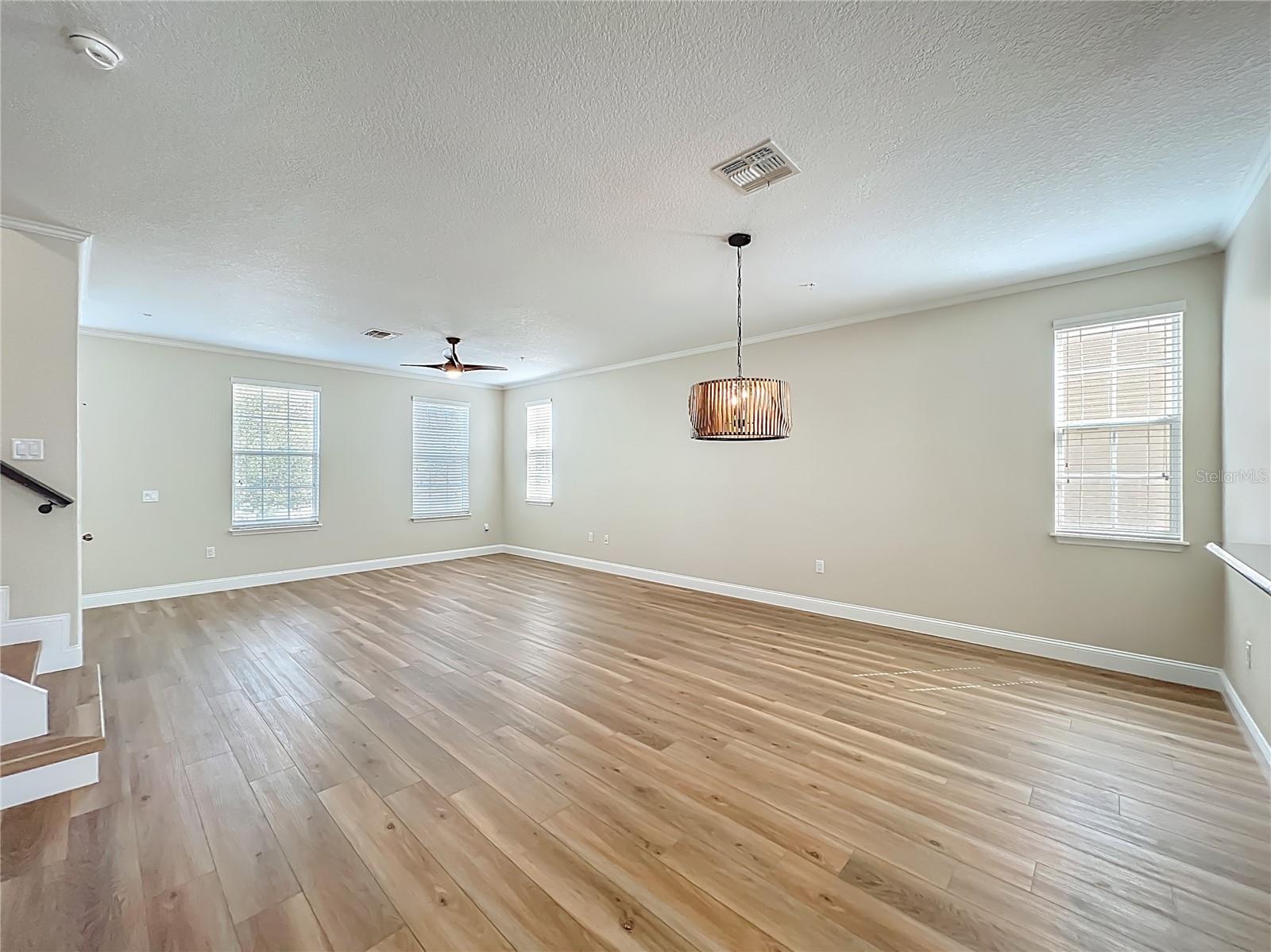 Image 24 of 100 For 1864 Prospect Avenue