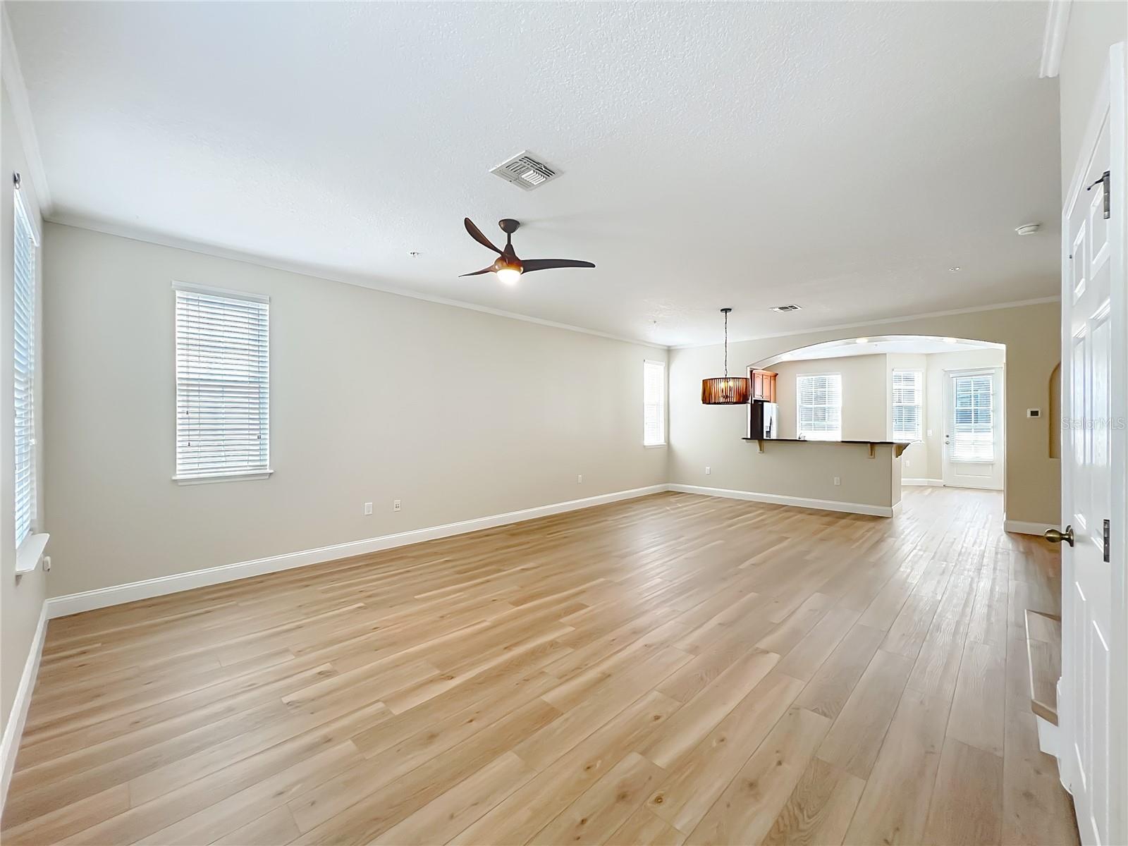 Image 30 of 100 For 1864 Prospect Avenue