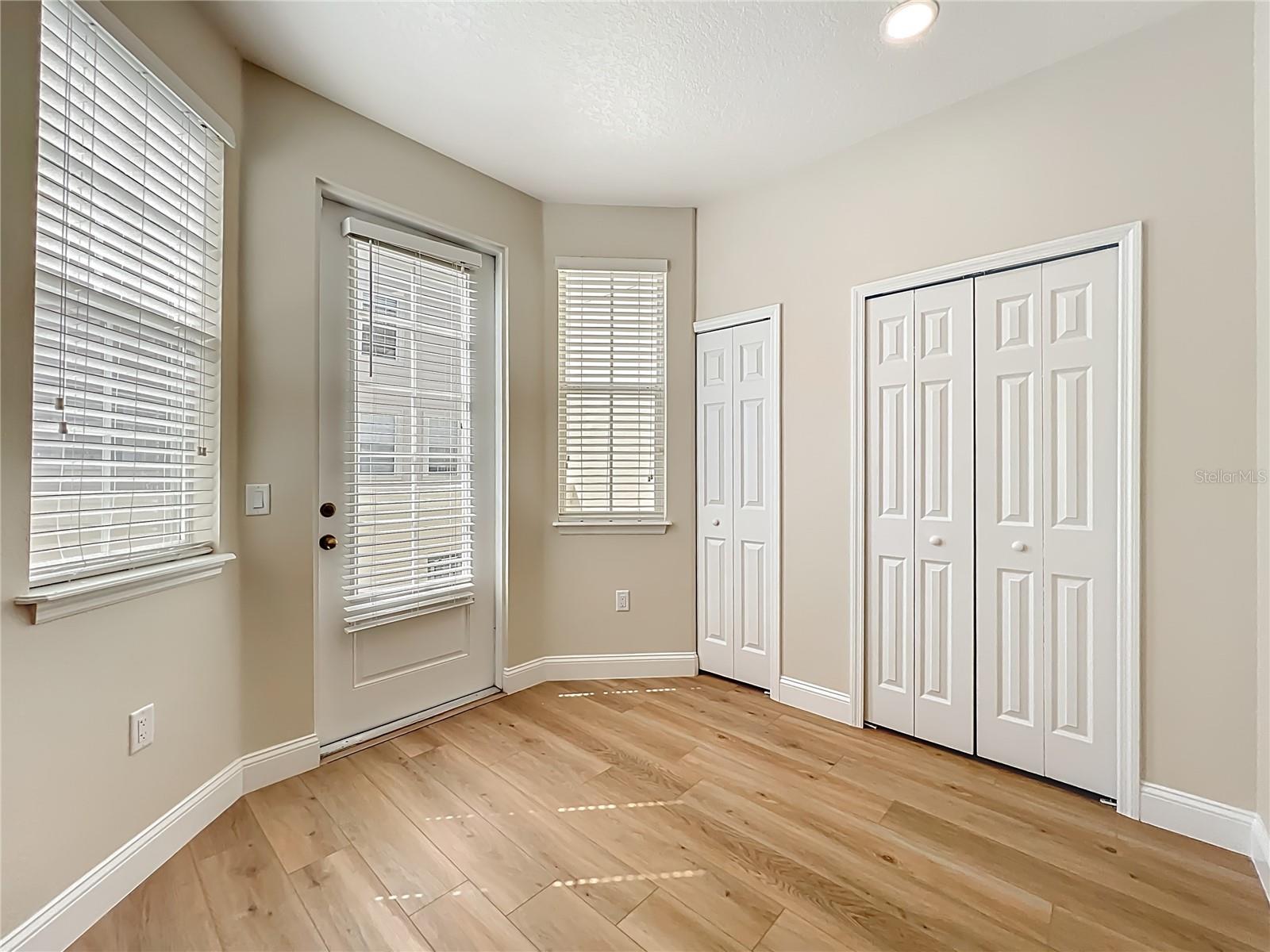 Image 42 of 100 For 1864 Prospect Avenue