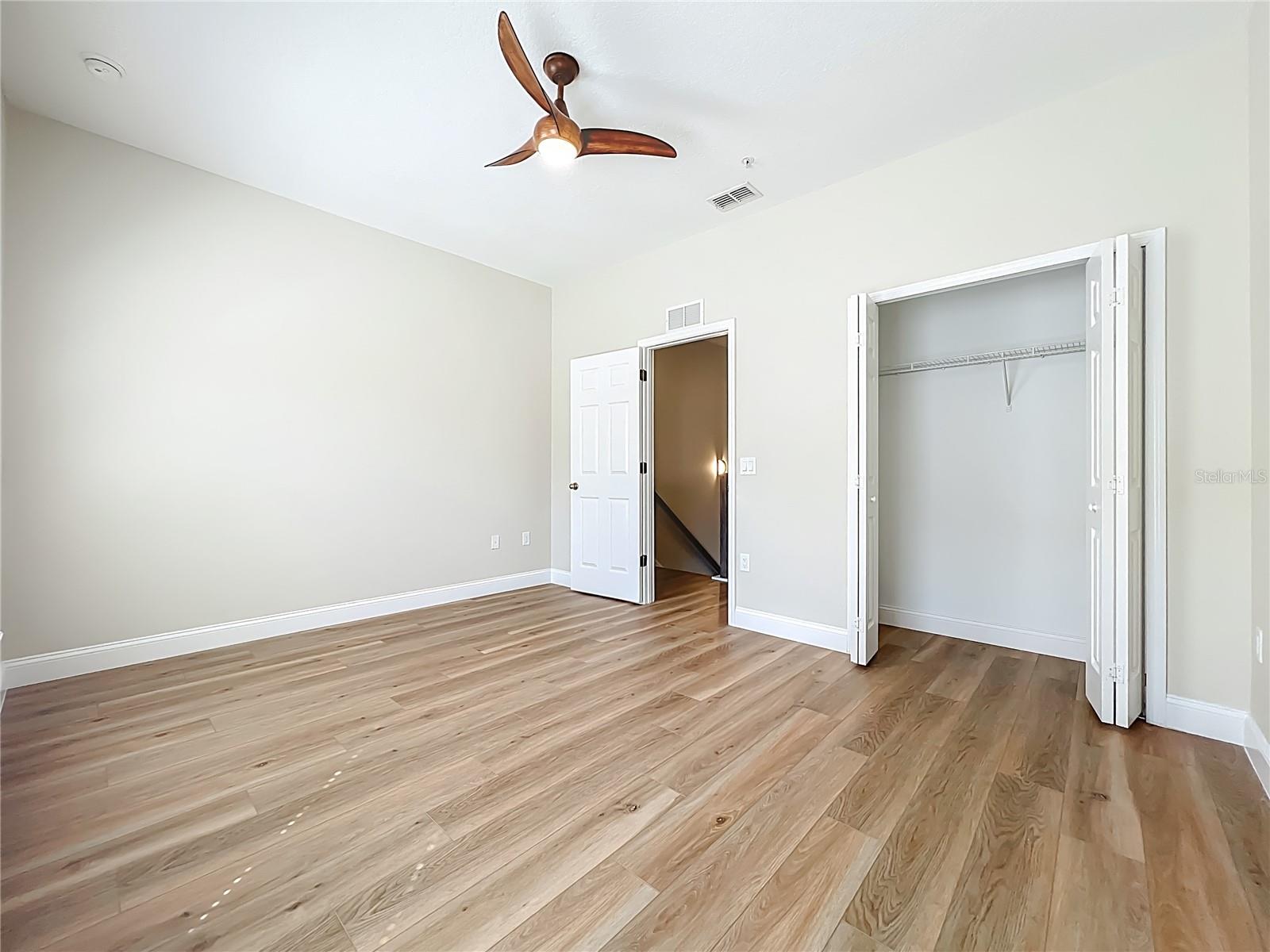 Image 54 of 100 For 1864 Prospect Avenue