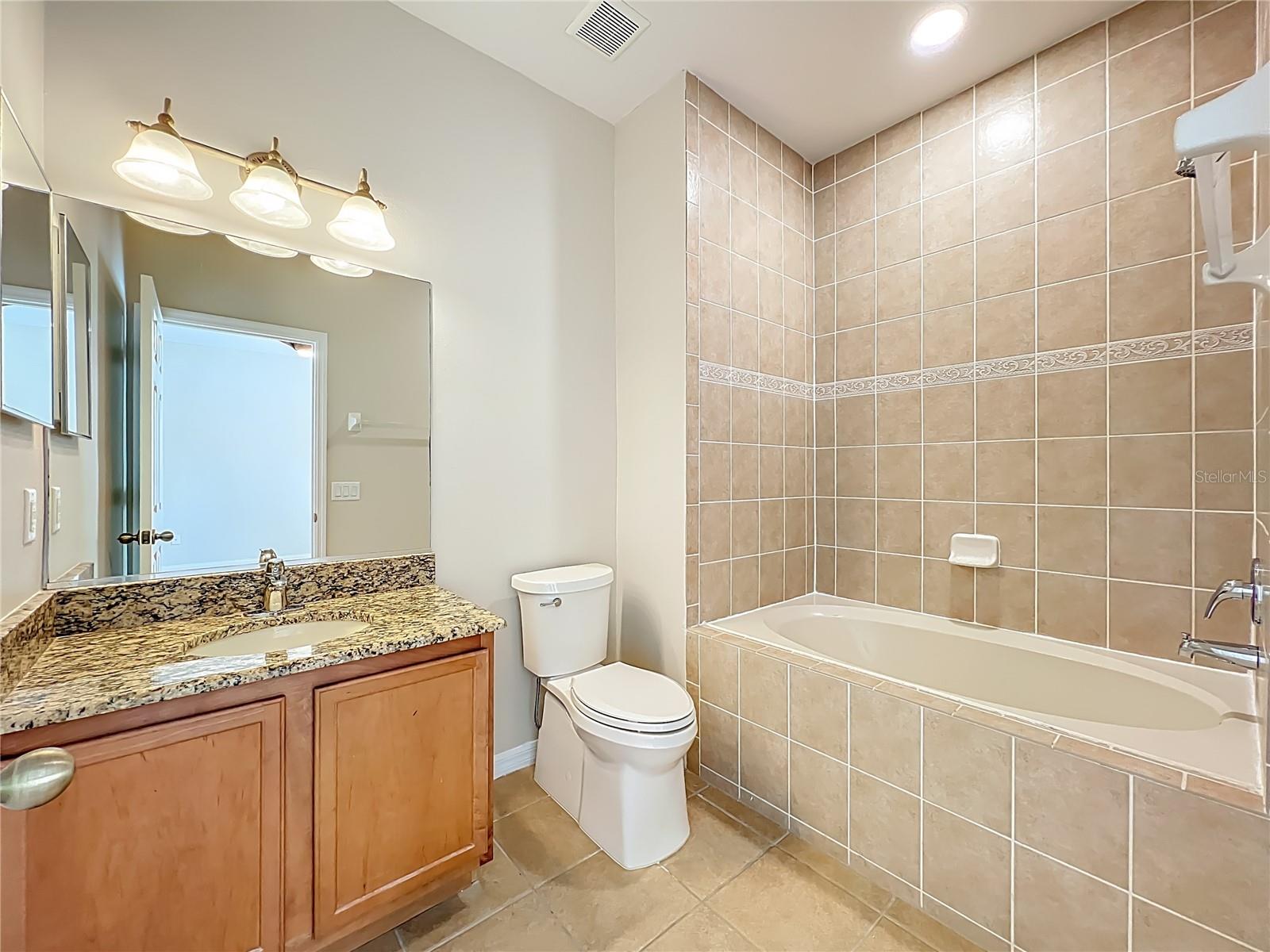 Image 56 of 100 For 1864 Prospect Avenue