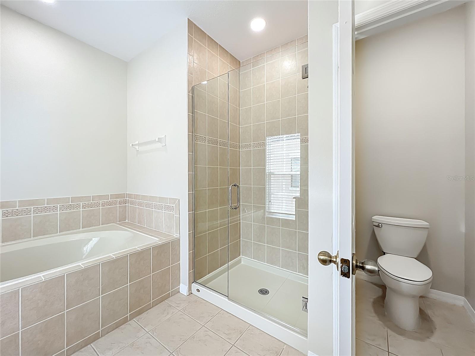 Image 68 of 100 For 1864 Prospect Avenue