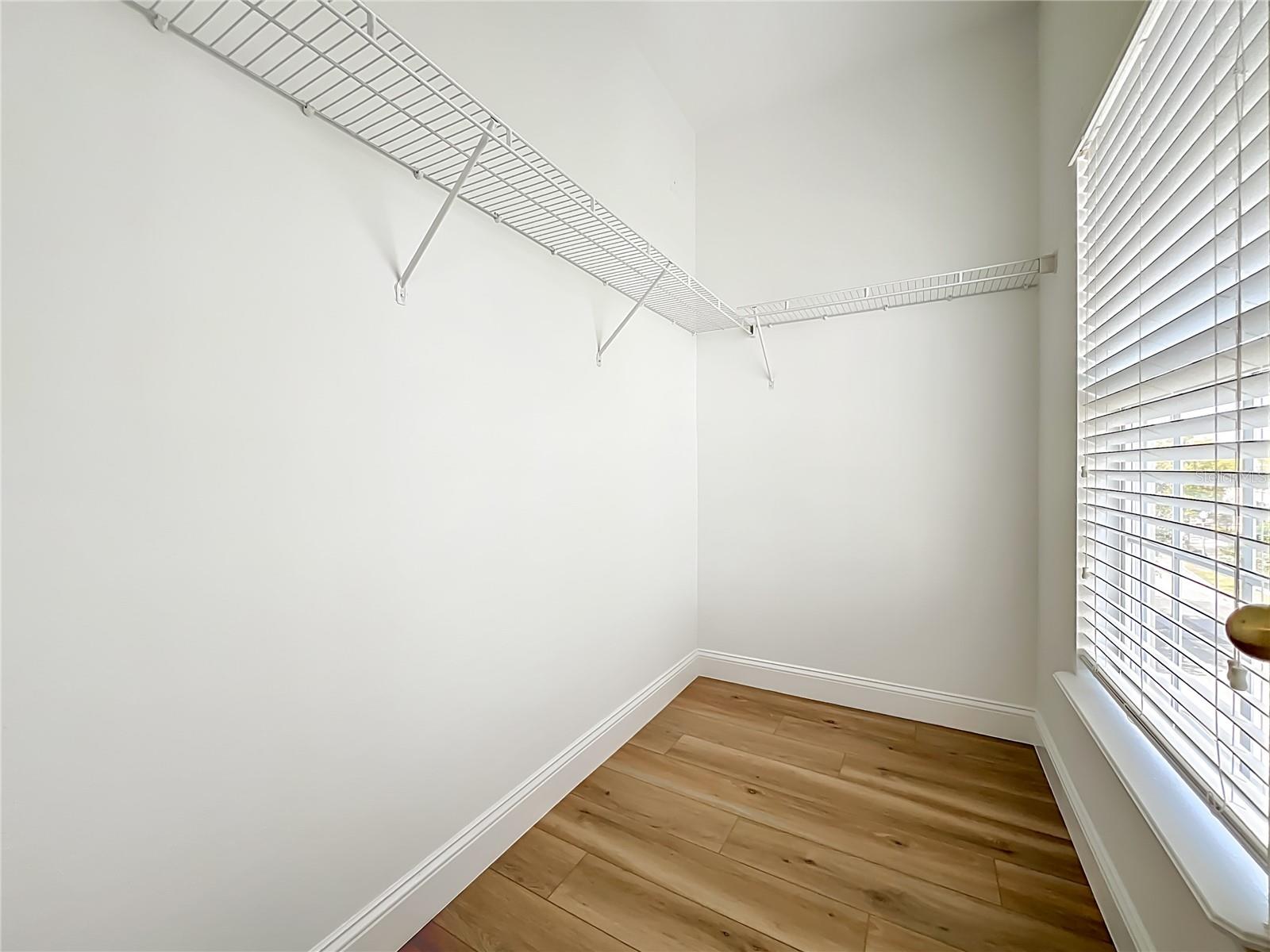 Image 70 of 100 For 1864 Prospect Avenue