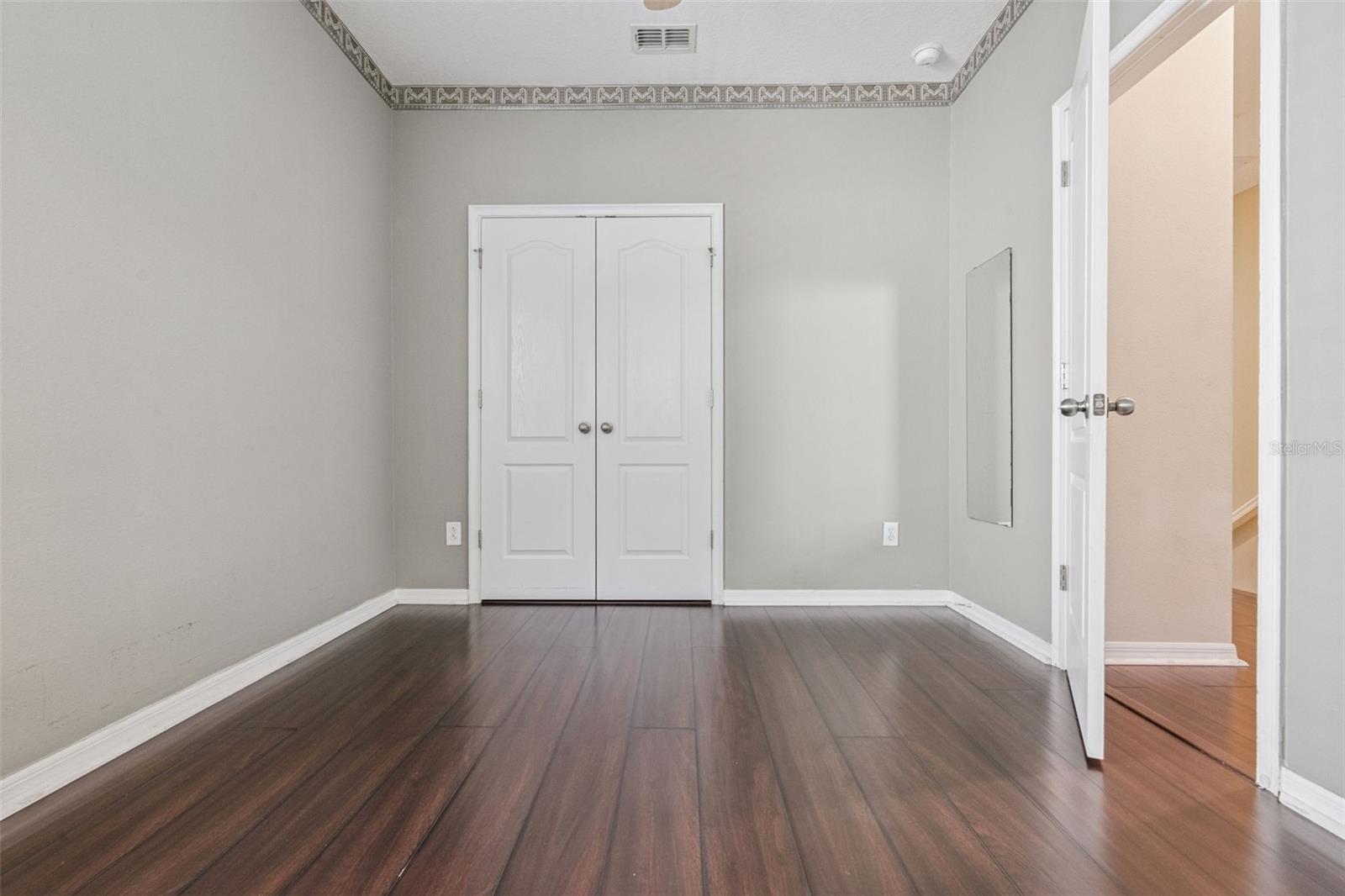 Image 13 of 23 For 12879 Emersondale Avenue