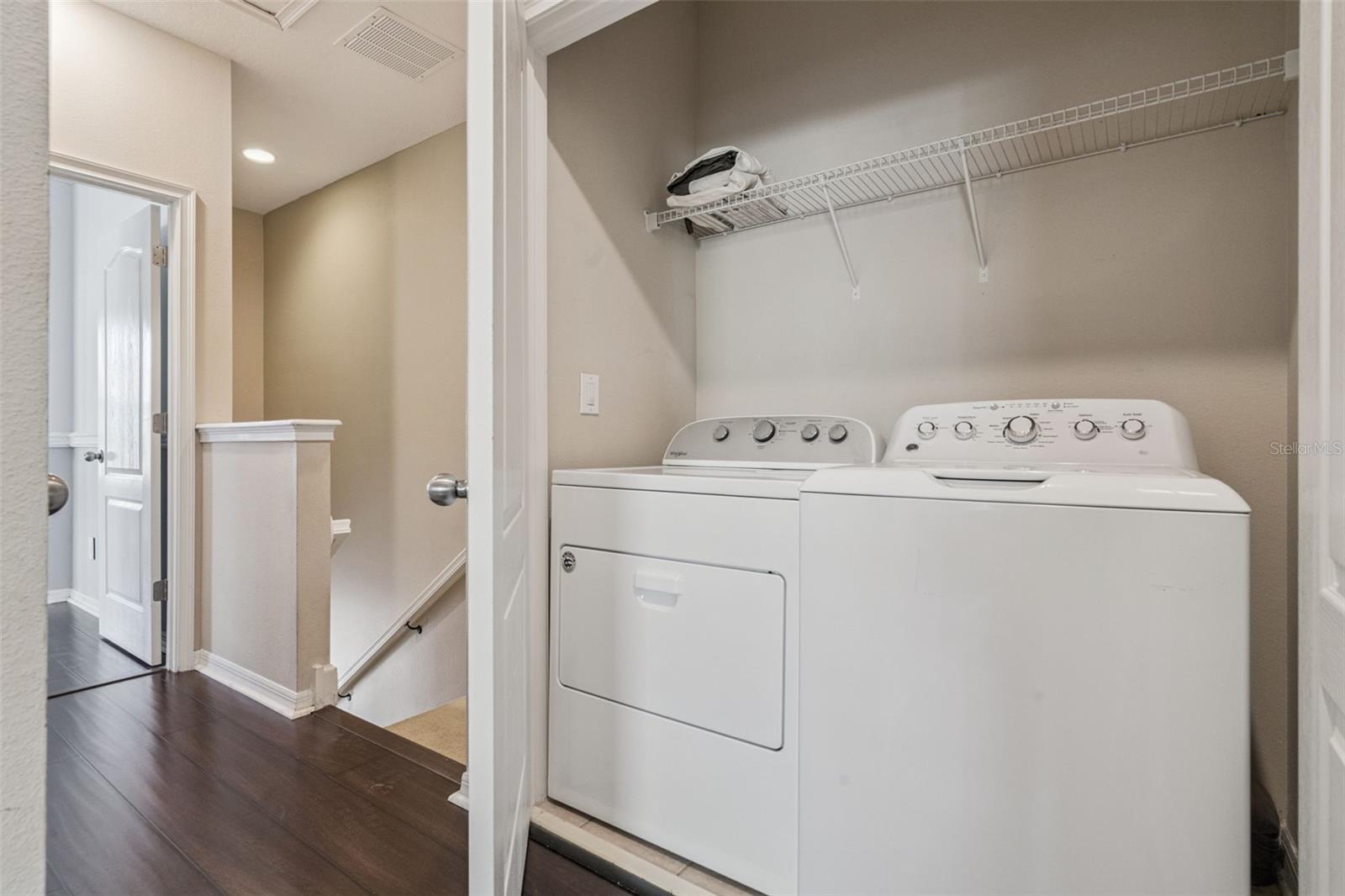 Image 16 of 23 For 12879 Emersondale Avenue