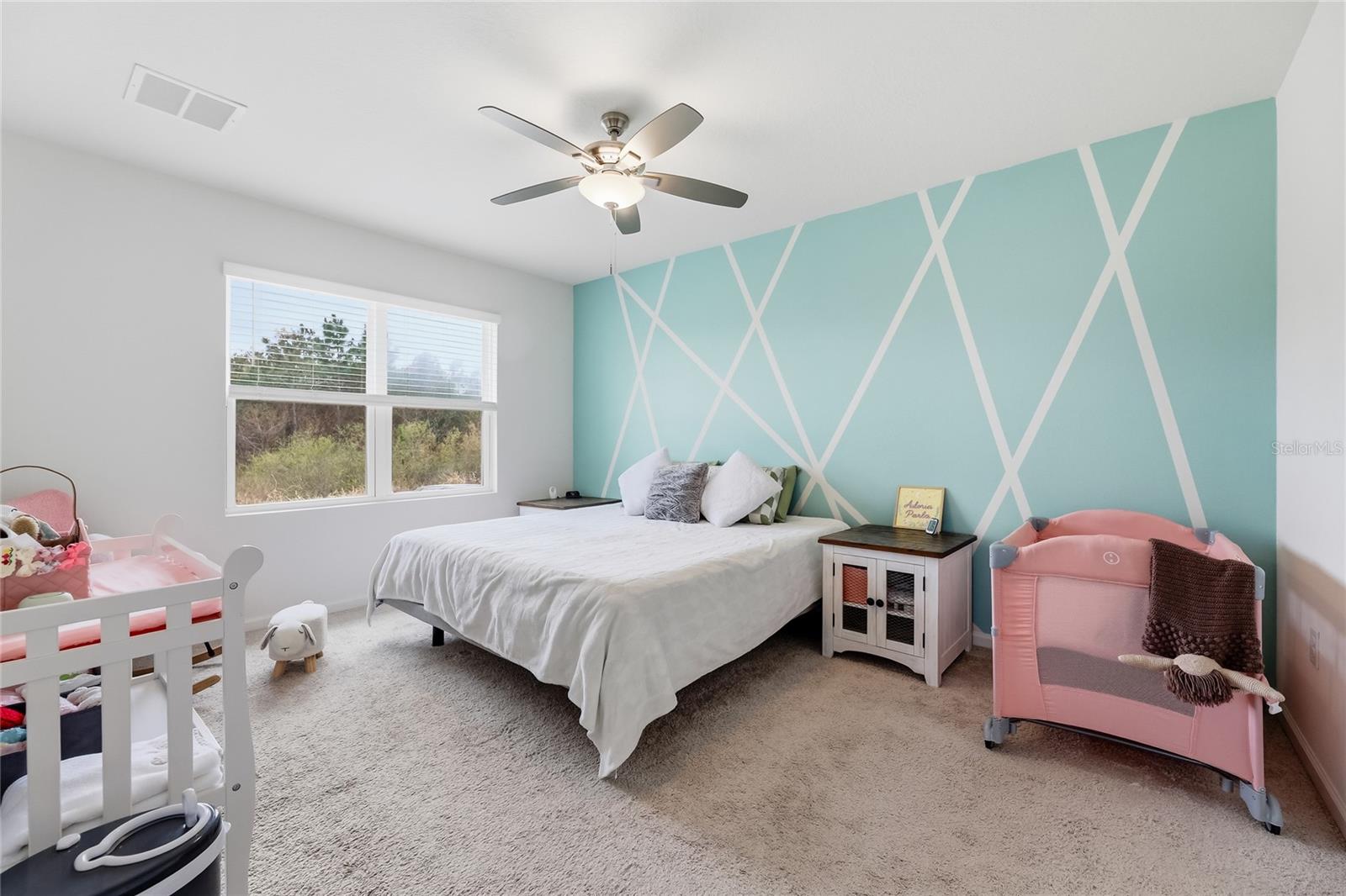 Image 16 of 33 For 349 Guinevere Drive Sw