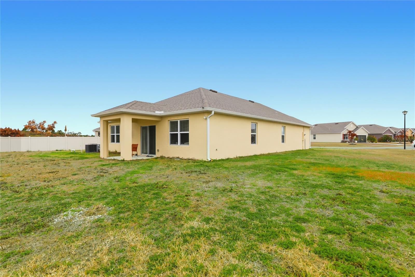 Image 27 of 33 For 349 Guinevere Drive Sw