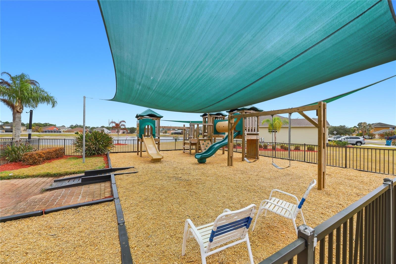 Image 30 of 33 For 349 Guinevere Drive Sw