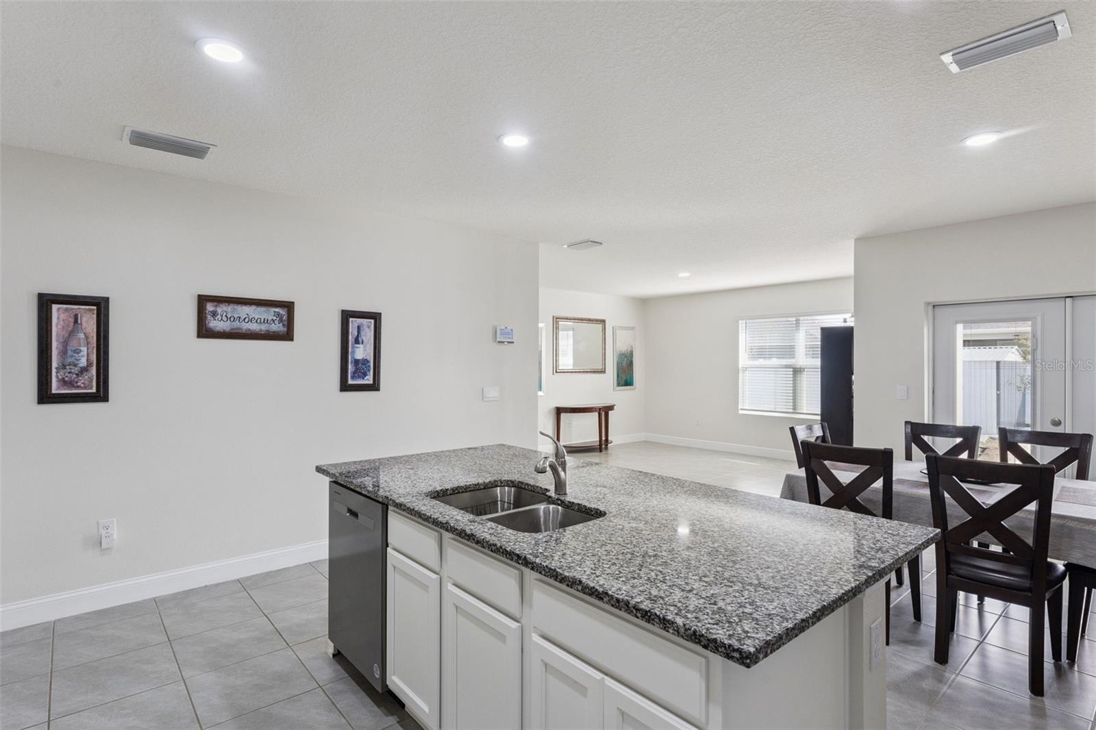 Image 11 of 50 For 5808 Arboretum Street