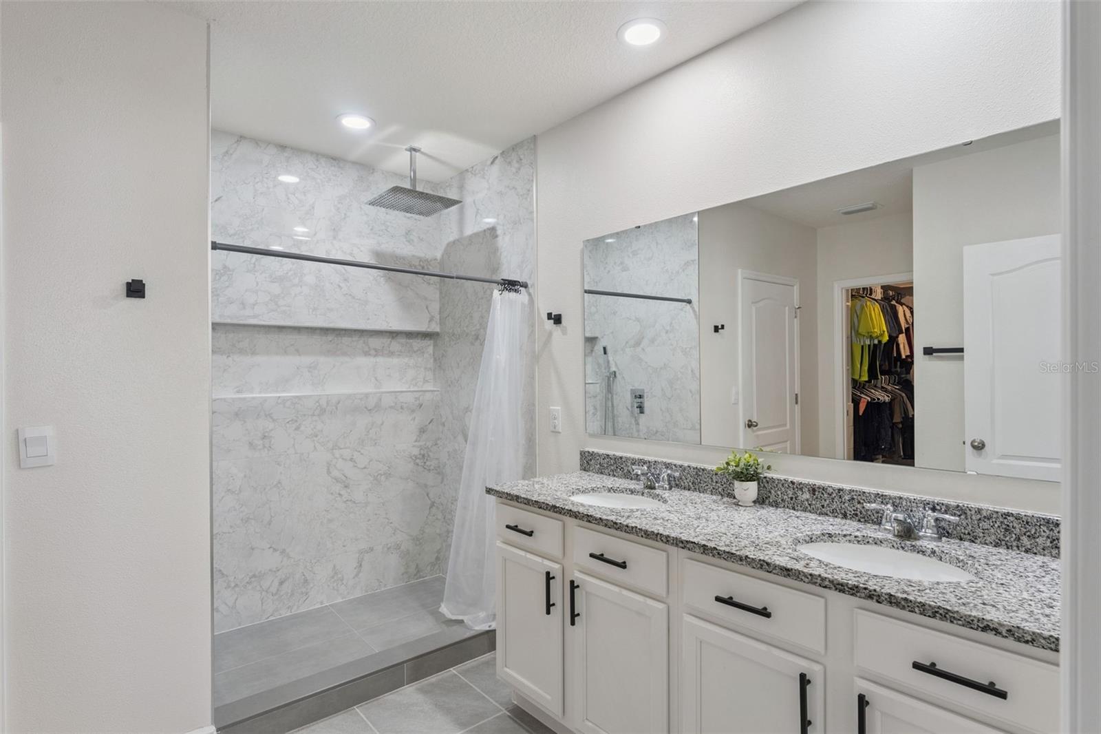 Image 26 of 50 For 5808 Arboretum Street