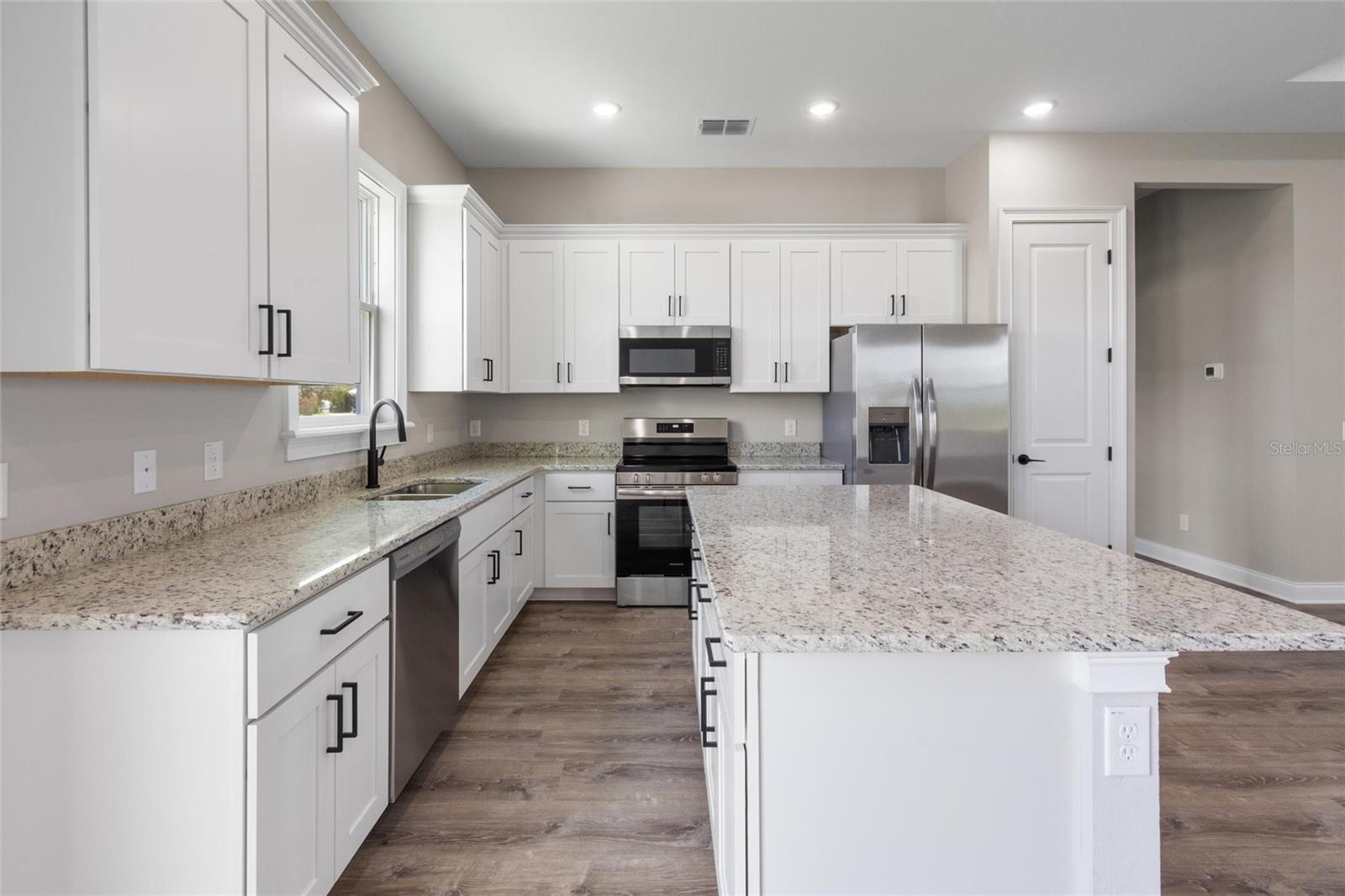 Image 3 of 33 For 3620 Garrard Road