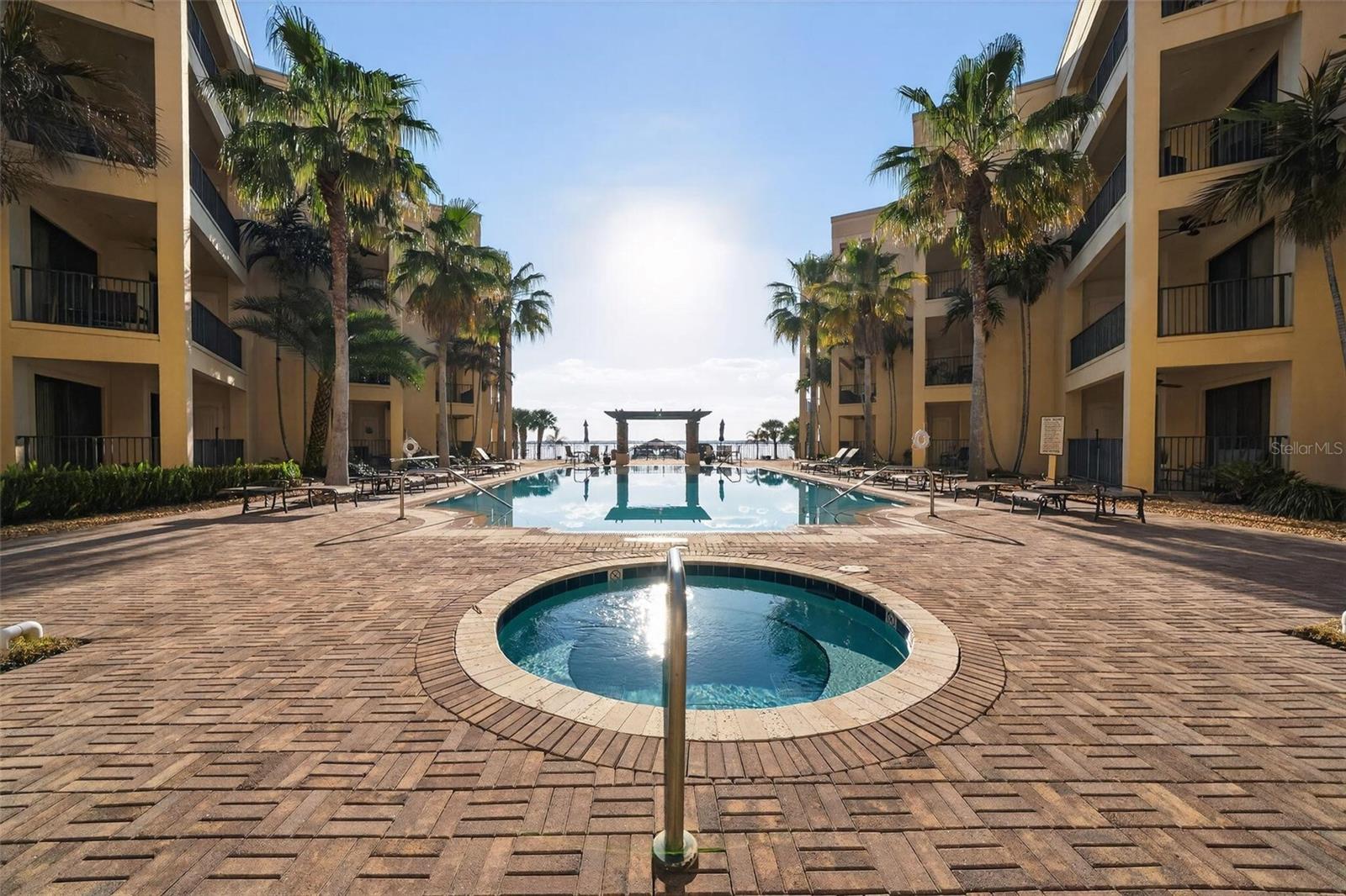 Details for 2351 Lakeview Drive 302, SEBRING, FL 33870