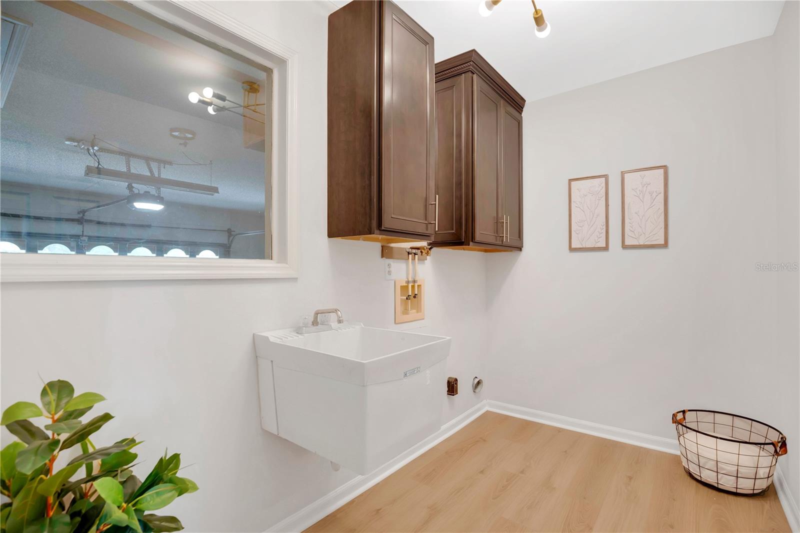 Image 20 of 27 For 1386 Ridge Lake Circle