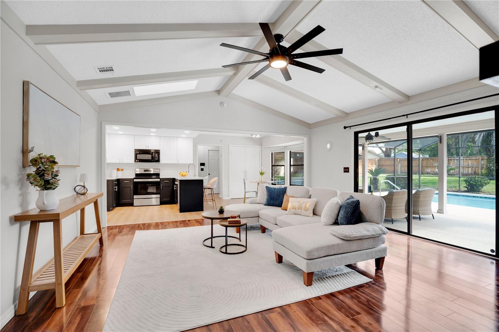 Image 8 of 27 For 1386 Ridge Lake Circle