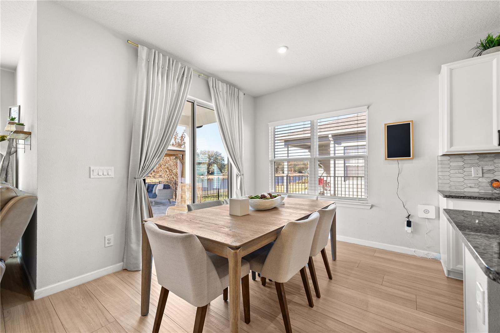 Image 11 of 33 For 2274 Tudor Rose Drive