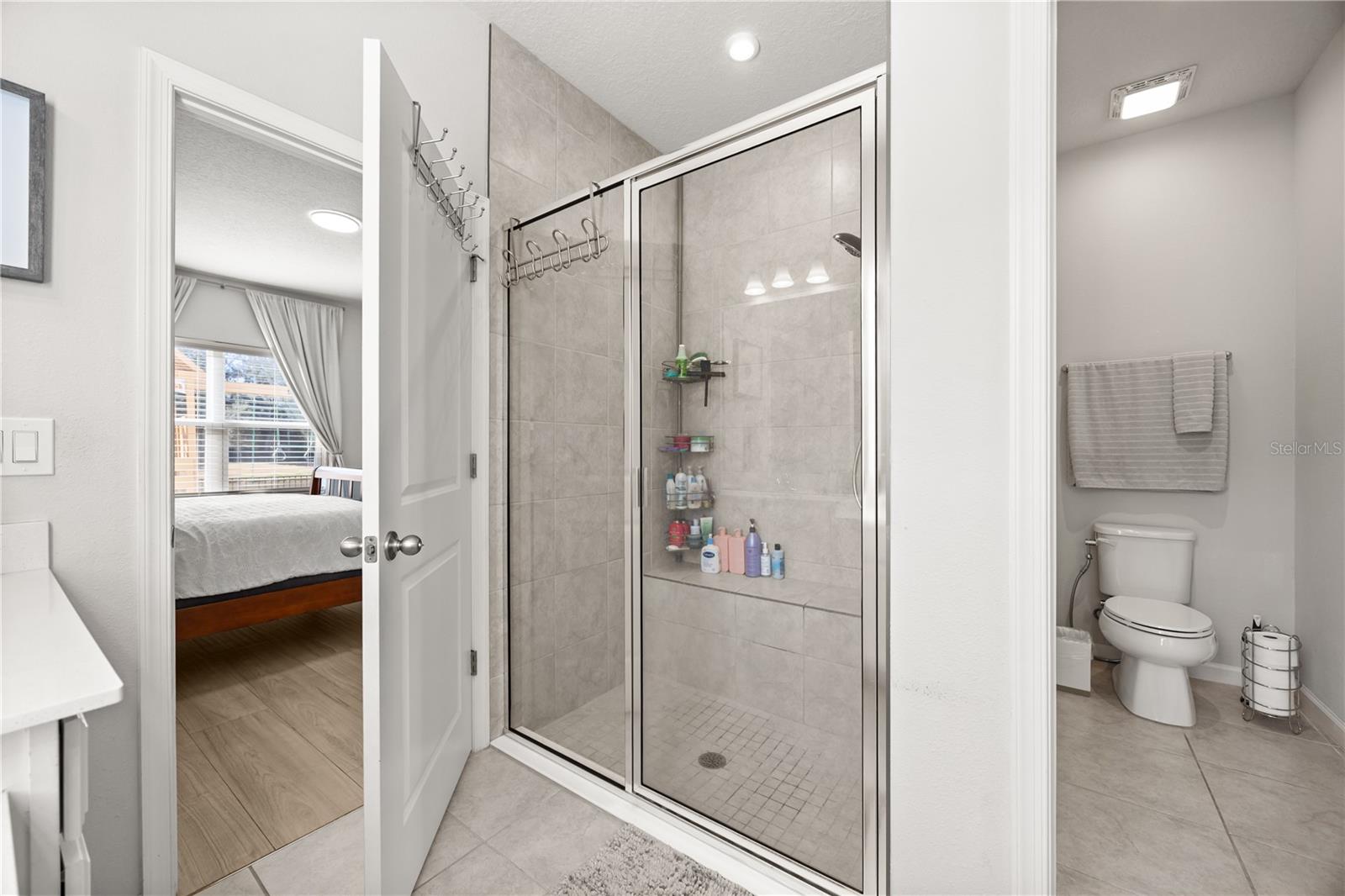 Image 18 of 33 For 2274 Tudor Rose Drive