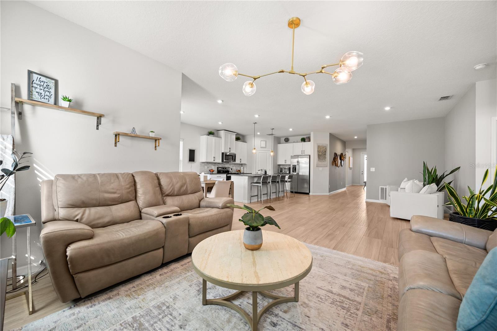 Image 5 of 33 For 2274 Tudor Rose Drive