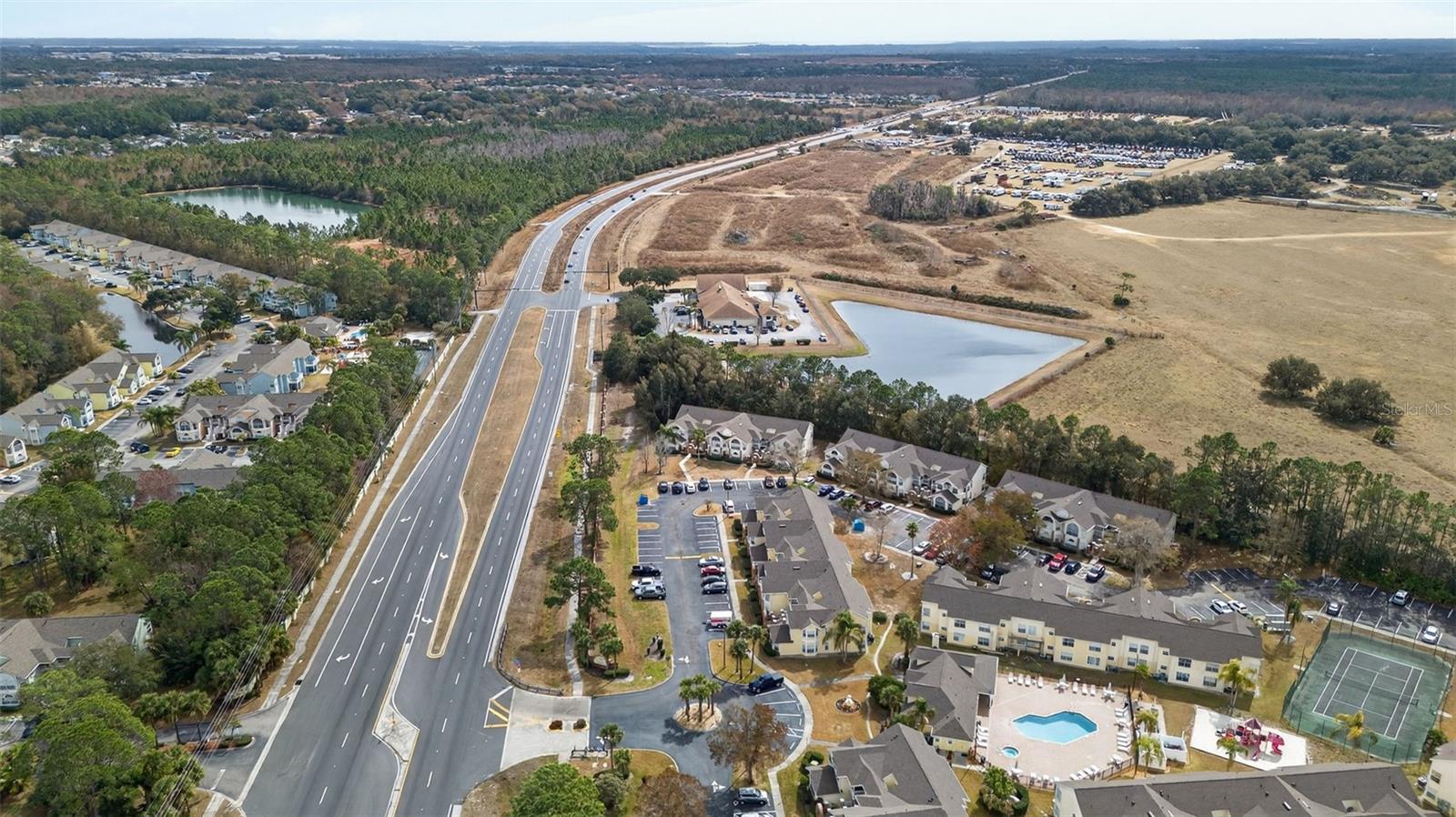 Image 39 of 50 For 5017 Laguna Bay Circle 99