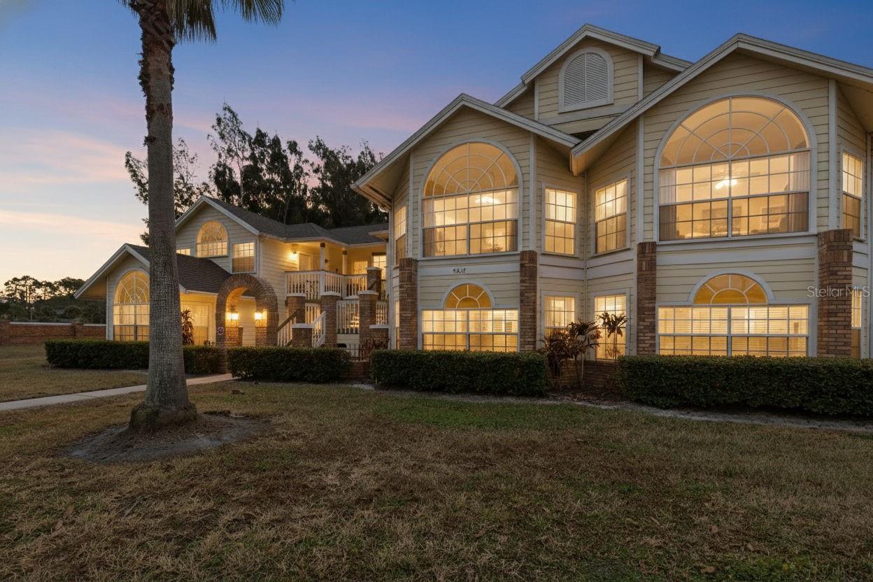 Image 4 of 50 For 5017 Laguna Bay Circle 99