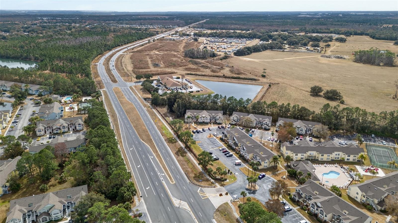 Image 40 of 50 For 5017 Laguna Bay Circle 99