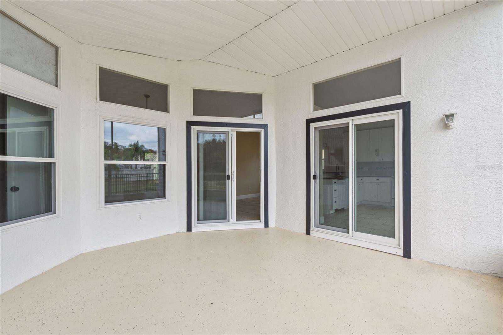 Image 34 of 58 For 14643 Traders Path