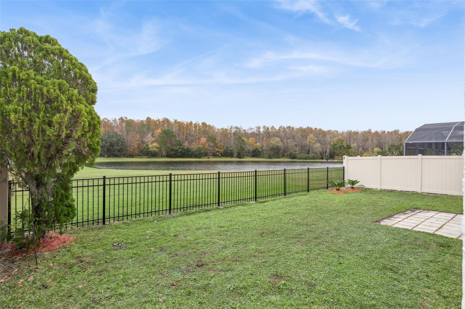 Image 39 of 58 For 14643 Traders Path