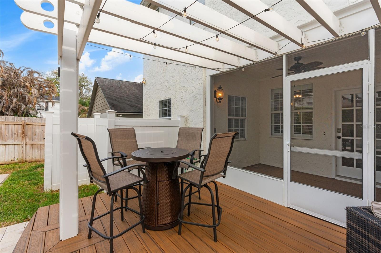 Image 27 of 35 For 521 Sheridan Boulevard