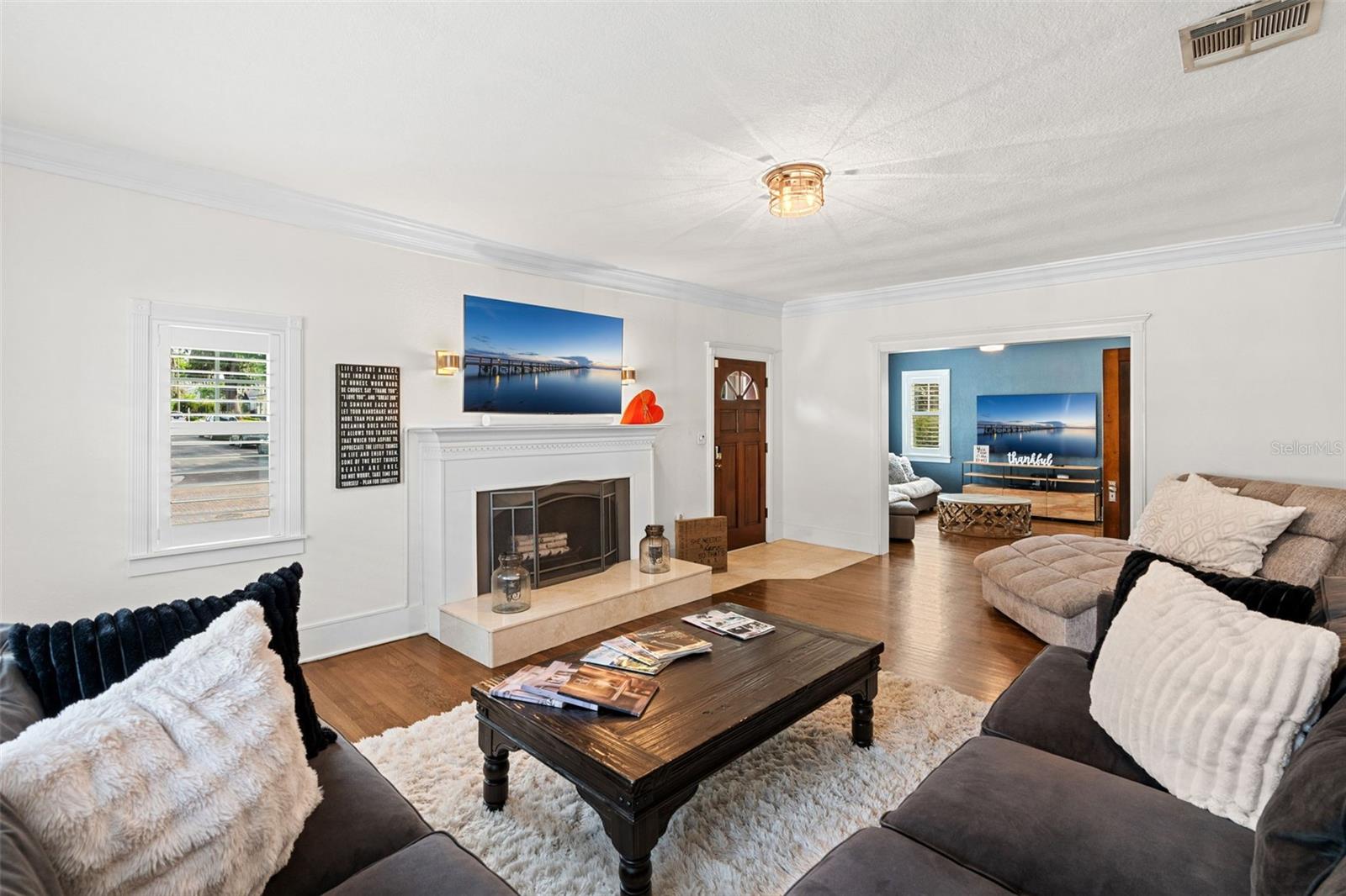 Image 6 of 35 For 521 Sheridan Boulevard