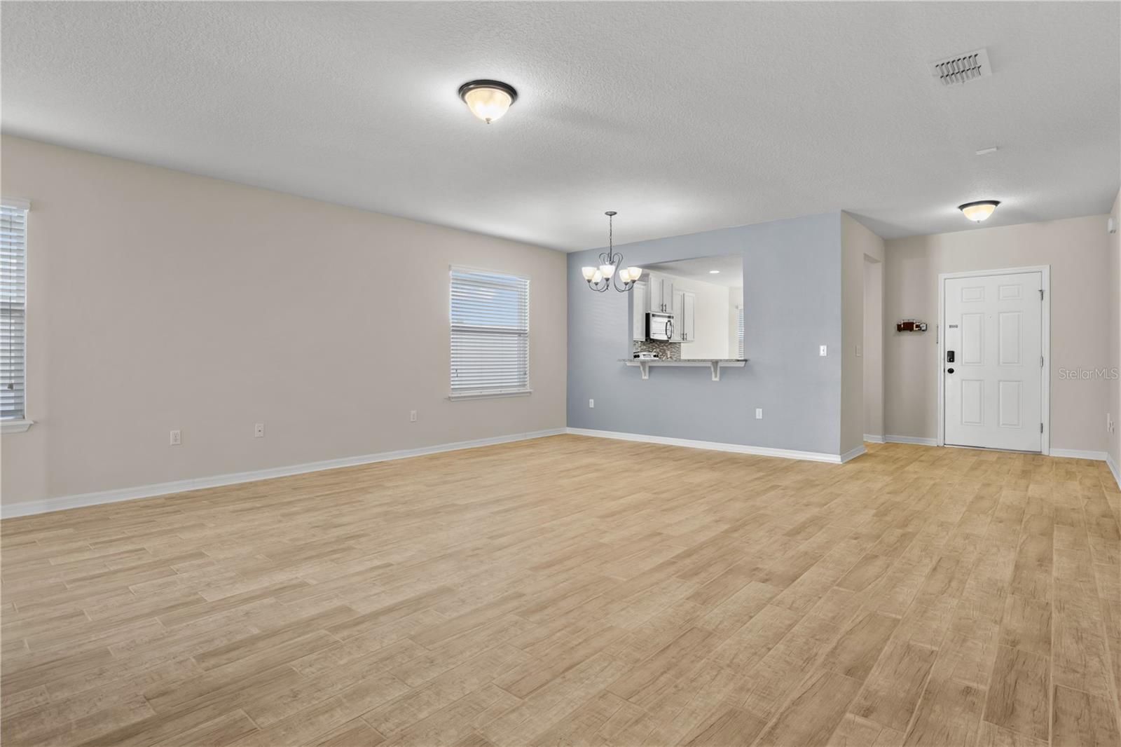 Image 4 of 26 For 8017 Page Court