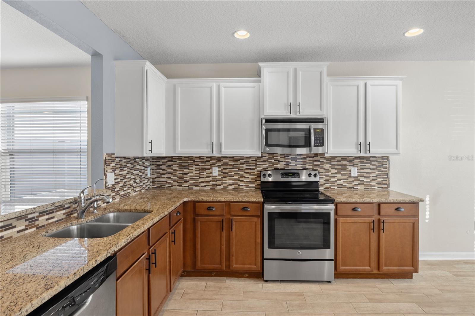 Image 8 of 26 For 8017 Page Court