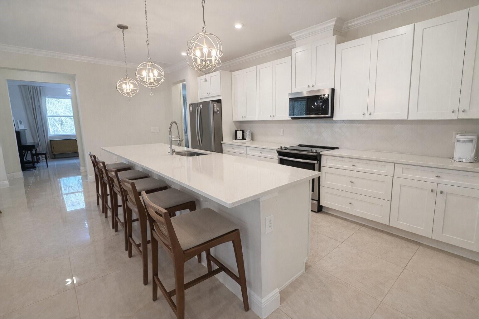 Image 14 of 25 For 9241 Patrimonio Loop